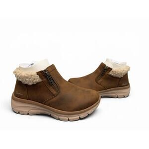 Skechers Easy Going Social Mode Boots Women’s 5 Dark Brown NIB